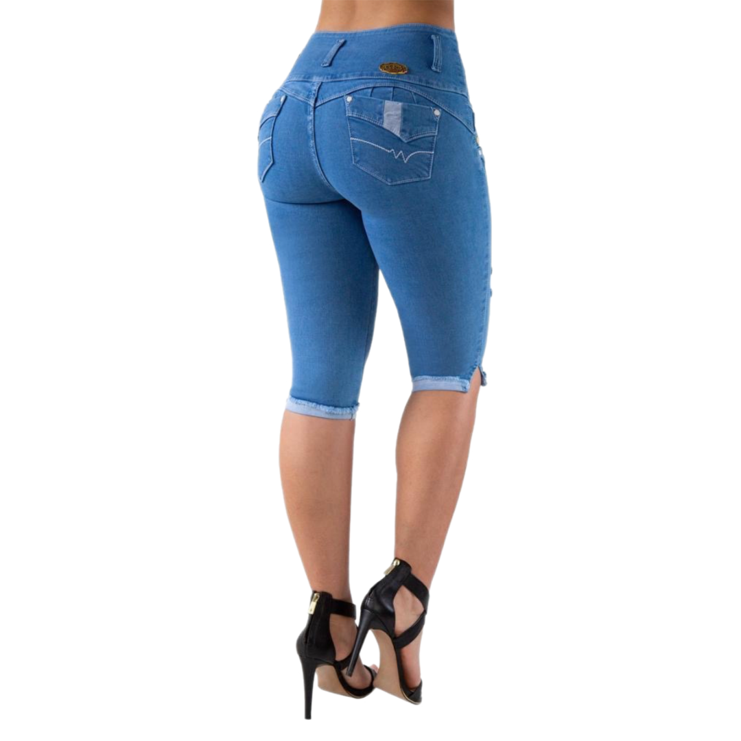 BUTT LIFTING CAPRI JEANS DISTRESSED BLUE TK405