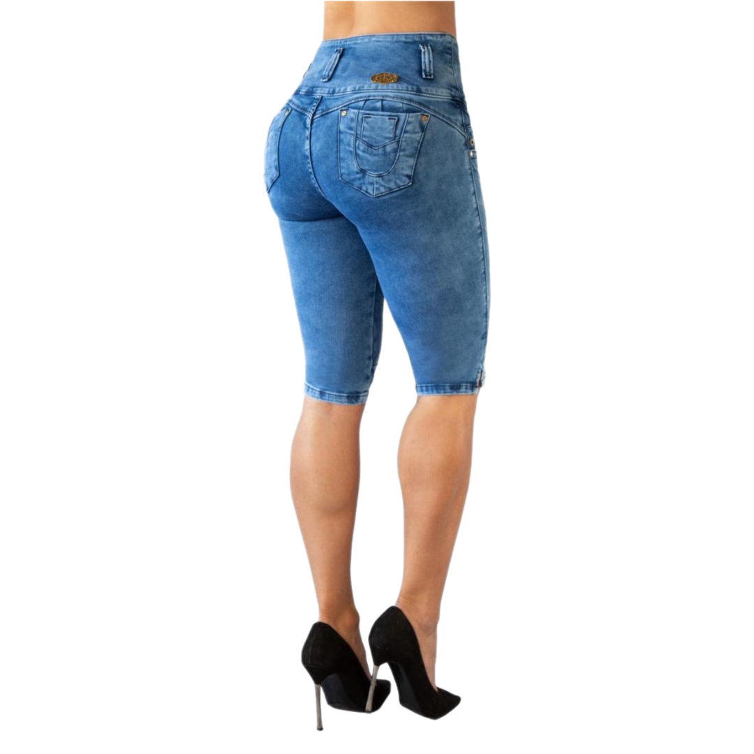 BUTT LIFTING CAPRI JEANS LIGHT BLUE TK400